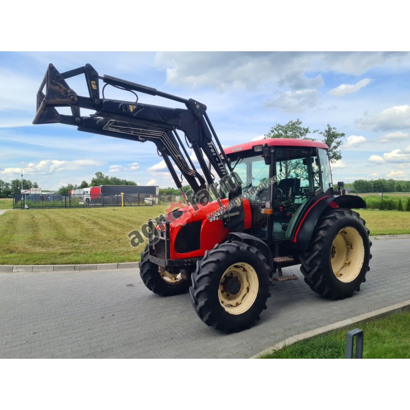 ZETOR 8441 Z ŁADOWACZEM CZOŁOWYM