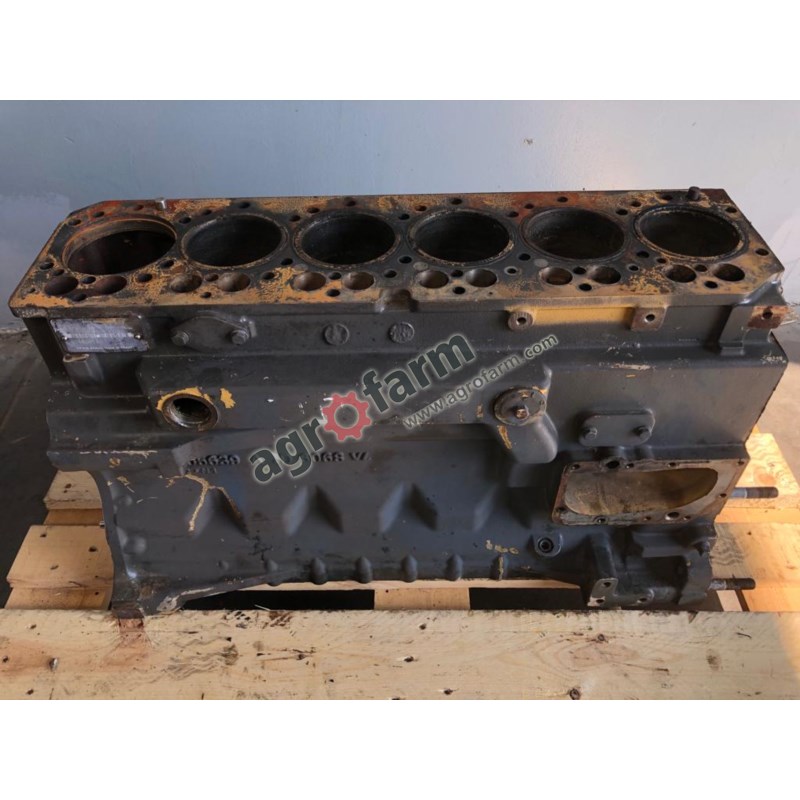 BLOK SILNIKA JOHN DEERE R504850 RE520384 R505639