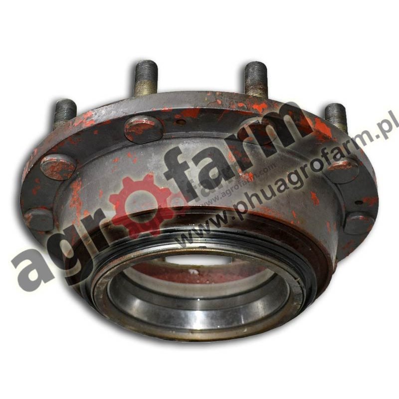 Hub FRONT WHEEL DRIVE MASSEY FERGUSON