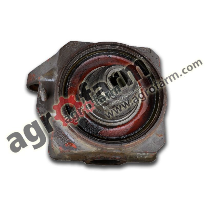 Swivel housing RH MASSEY 8110 8120 8130 8140 3429875R3