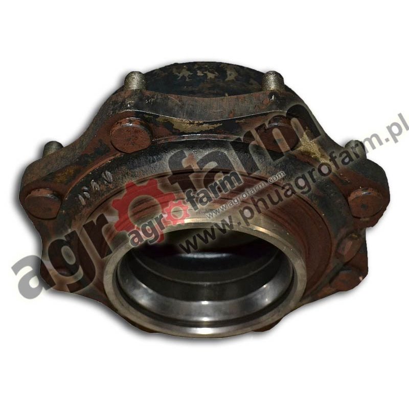 FWD MASSEY FERGUSON WHEEL Hub