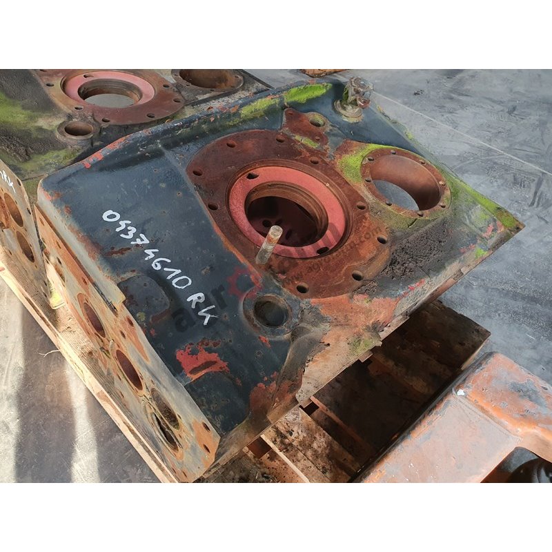 DEUTZ REAR AXLE Housing