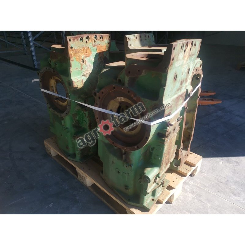 Housing JOHN DEERE REAR AXLE