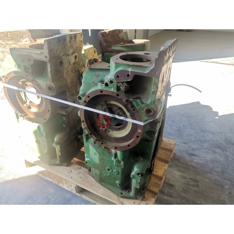 Housing JOHN DEERE REAR AXLE