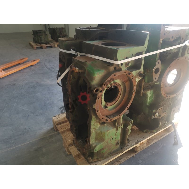 Housing JOHN DEERE REAR AXLE