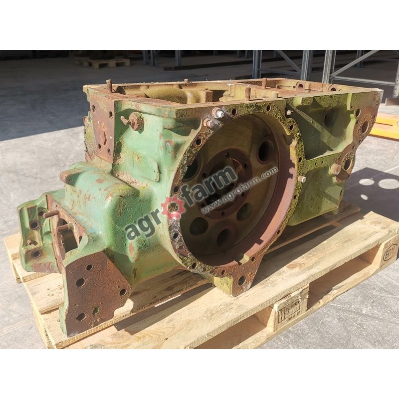 Housing JOHN DEERE REAR AXLE