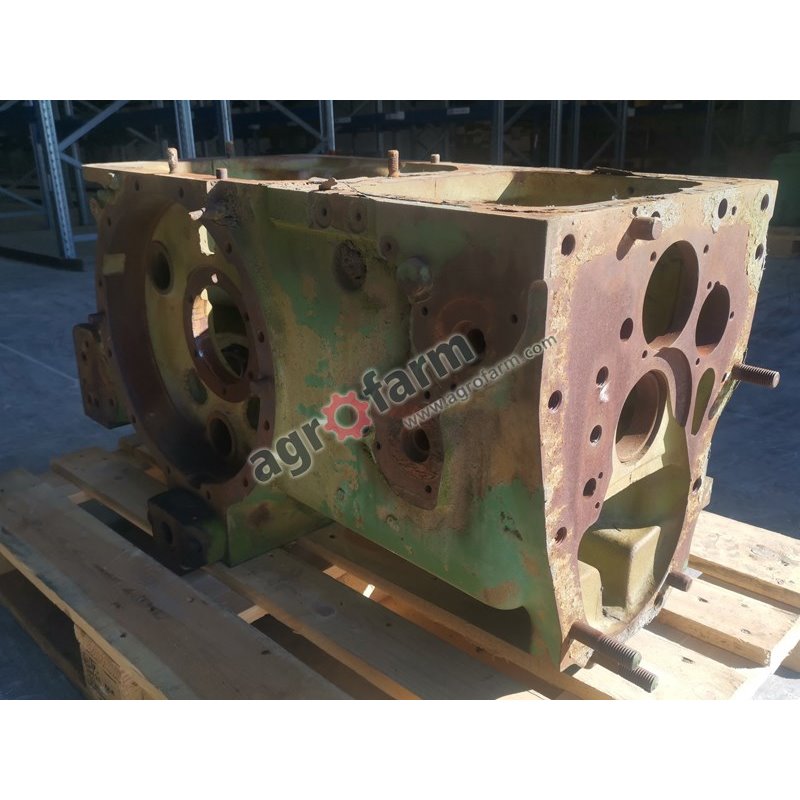 Housing JOHN DEERE REAR AXLE