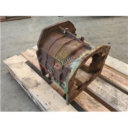 Housing JOHN DEERE L101943 GEARBOX