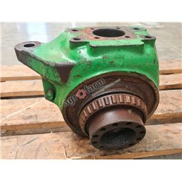 Swivel housing RH JOHN DEERE 6110 6120 6220 73306014619