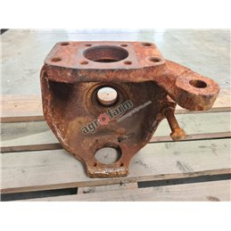 Swivel housing RH JOHN DEERE 5100M 5225 5625 7250600161