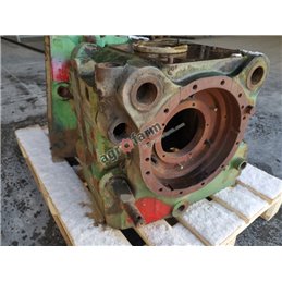 Housing JOHN DEERE REAR AXLE L111128