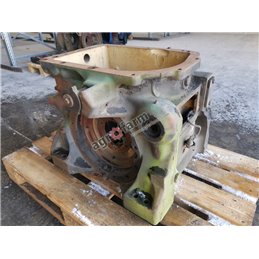 Housing JOHN DEERE REAR AXLE R105840