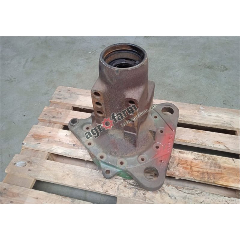 RH L155482 JOHN DEERE 6120 7220 7 FINAL DRIVE Housing