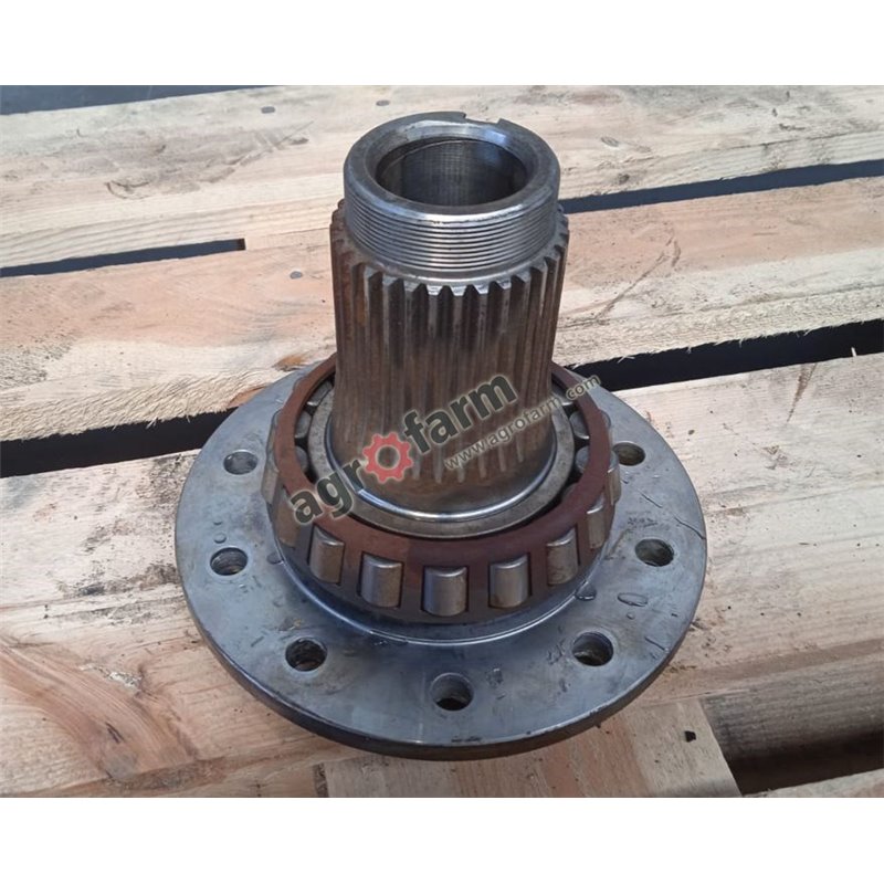 KNUCKLE HUB MASSEY FERGUSON 1114