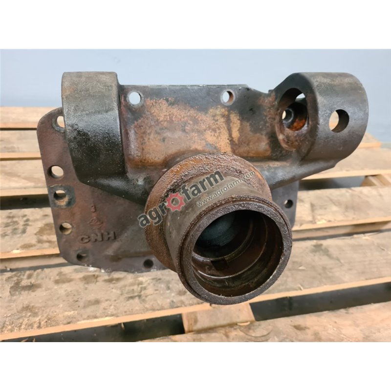 DIFFERENTIAL BRACKET 87660413 CNH