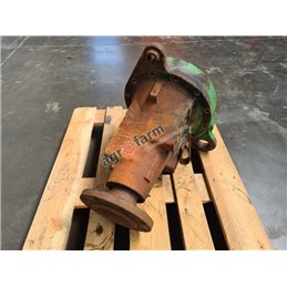 Final drive RH L111318 JOHN DEERE 6100 6200 6400