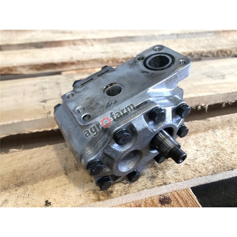 DYNAMATIC CASE HYDRAULIC PUMP 308873A1