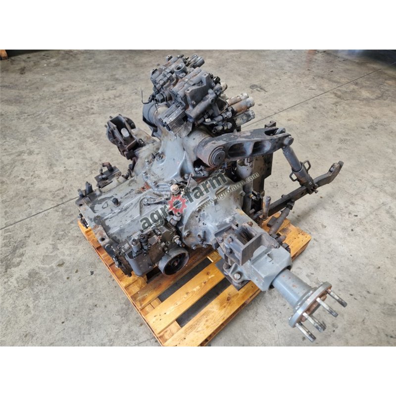 Rear Axle FINAL DRIVE MASSEY FERGUSON 7616