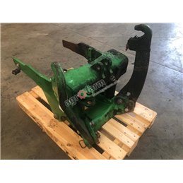 THREE-POINT LINKAGE JOHN DEERE 6105MC AL222211