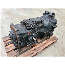 NEW HOLLAND TS125A GEARBOX