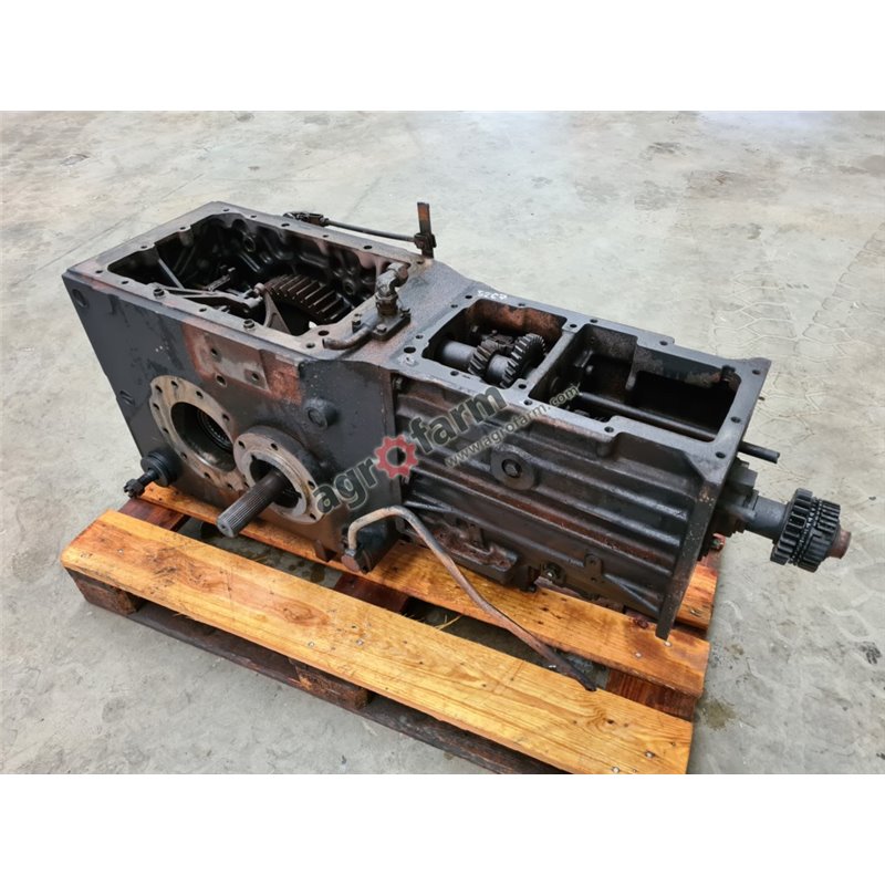 GEARBOX WITH REAR AXLE RENAULT 75-34