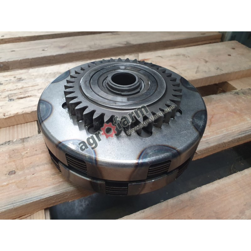 GEARBOX ACCELERATOR MASSEY 3817366M92