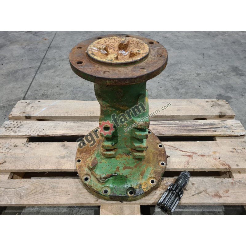 Final drive LH JOHN DEERE 2030 CE13730