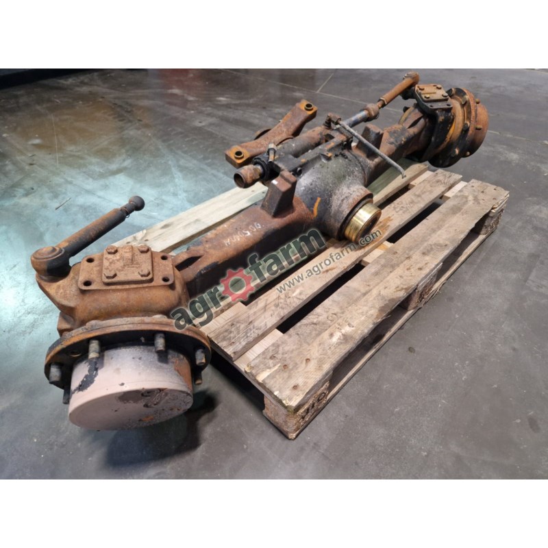 Front axle John Deere 5080M