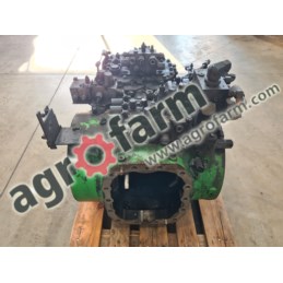 Rear Axle AND JOHN DEERE 5125R GEARBOX