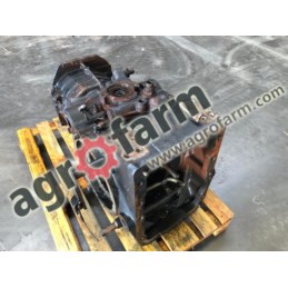 Rear Axle AND JOHN DEERE 6105M GEARBOX