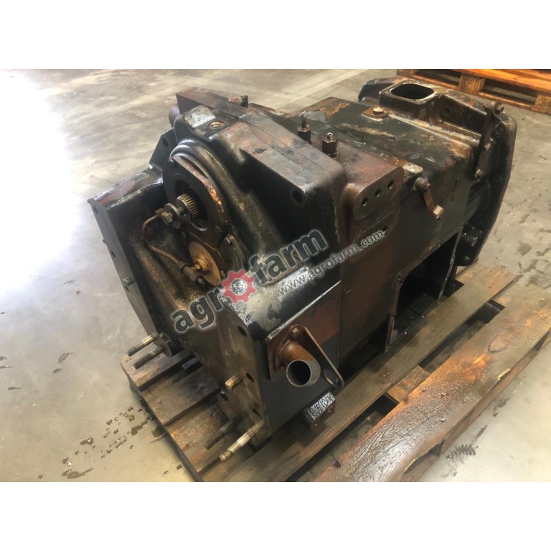 GEARBOX CASE MAGNUM 335 87428576