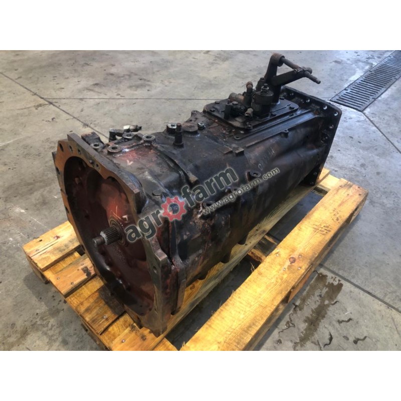 GEARBOX MASSEY FERGUSON 6180 3791648M2