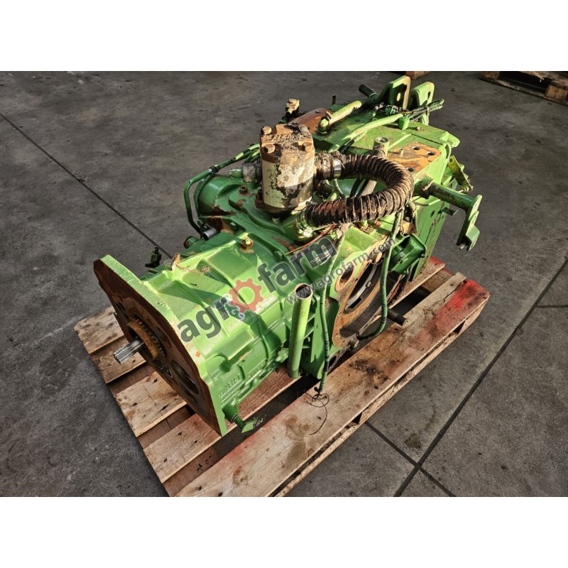 Rear Axle AND JOHN DEERE L113175 GEARBOX